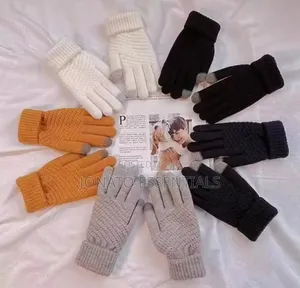 Pair of Warm Winter Gloves Knit Unisex Thick Thermal Mittens