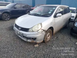 Nissan Advan 2009 Silver