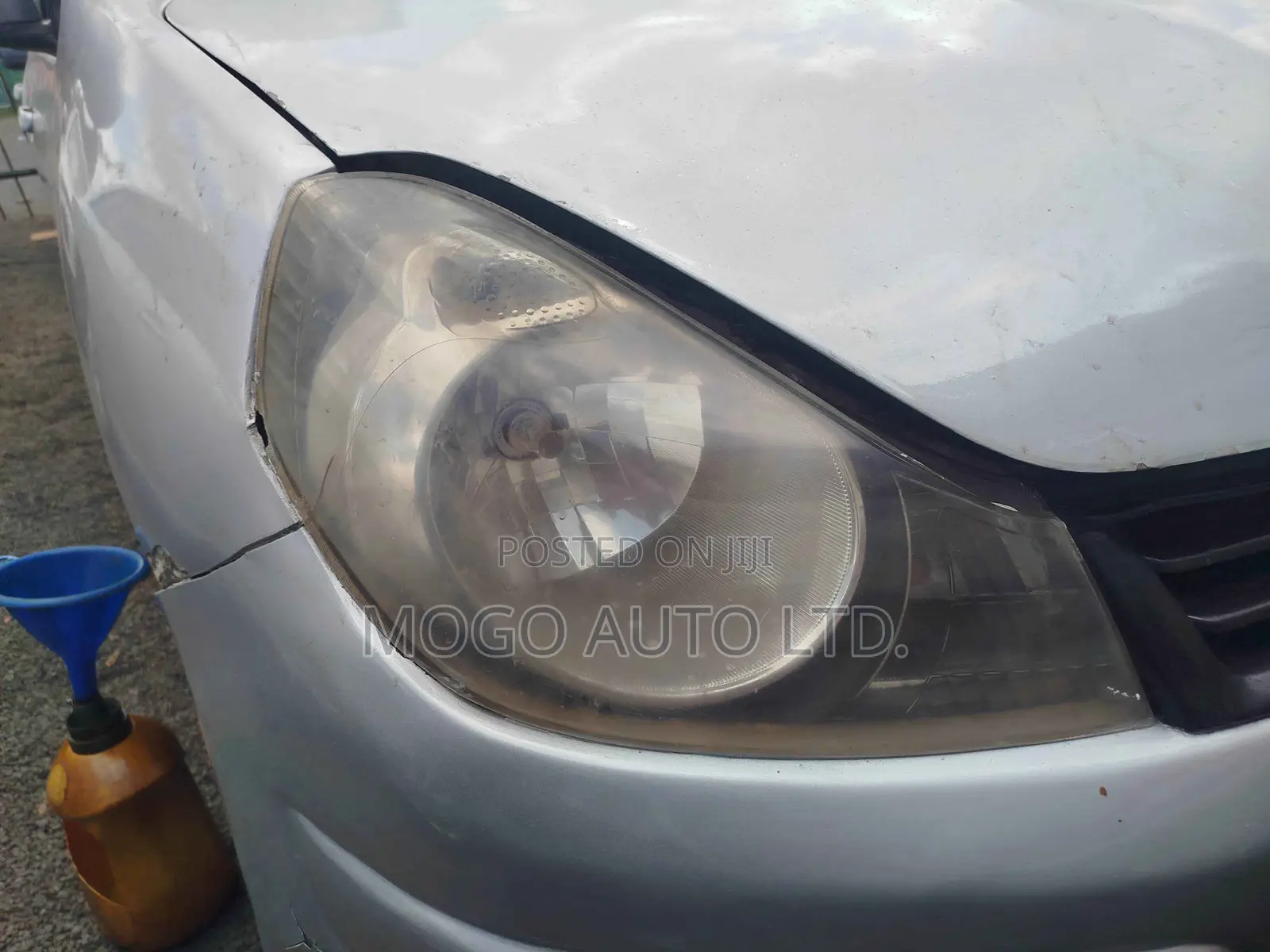 Nissan Advan 2009 Silver