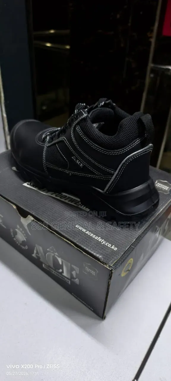 Safety Boots (Ace Wolverine) Safety Boots All Sizes