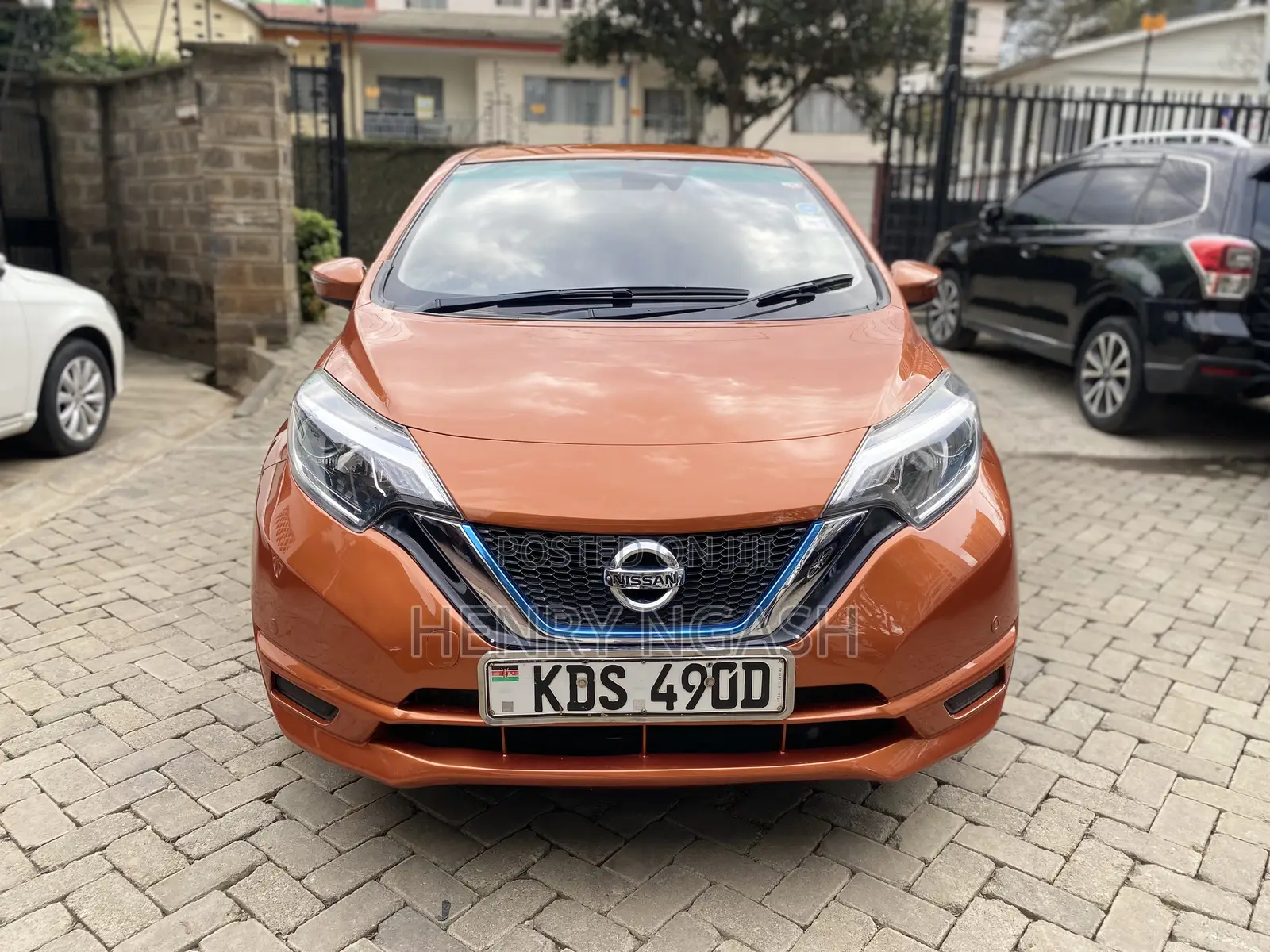 Nissan Note 2018 Orange