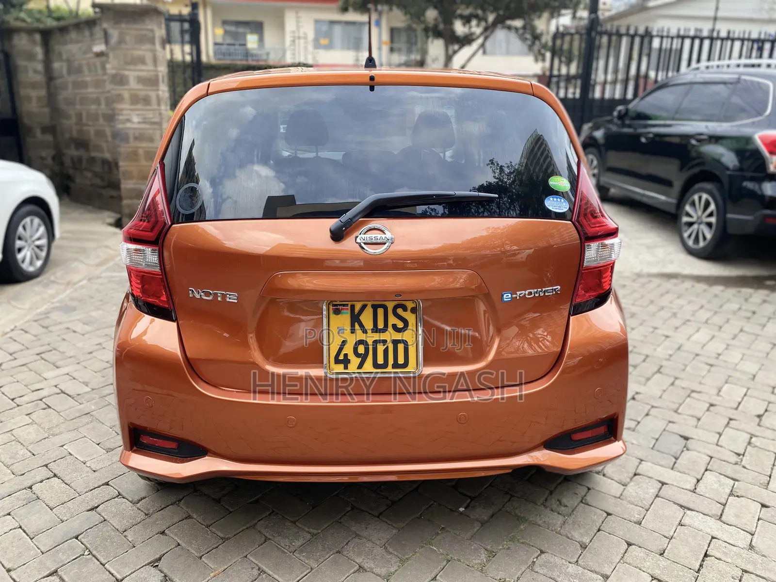 Nissan Note 2018 Orange