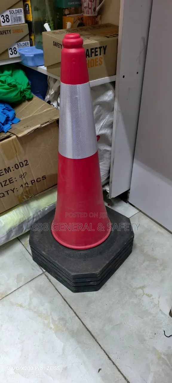 Reflector Cones (Red Reflector Cones)