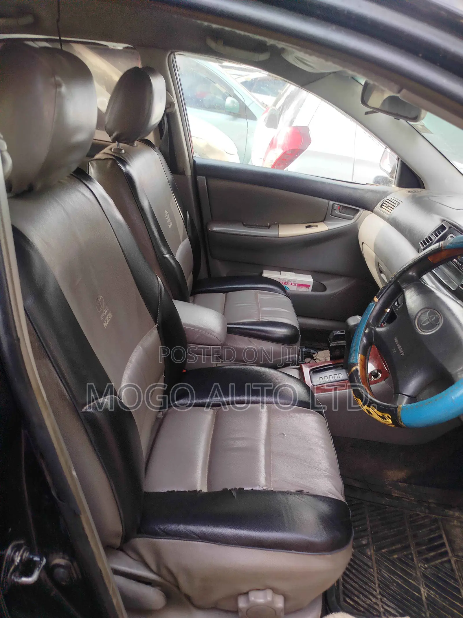 Toyota Corolla 2002 Black
