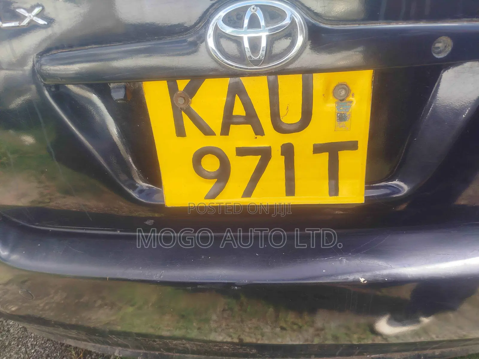 Toyota Corolla 2002 Black