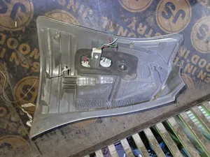 Toyota Wish 2005 Tail Light Right Side