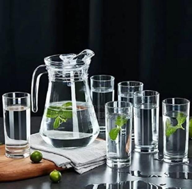 Water Set at 6 Glasses 1 Jug