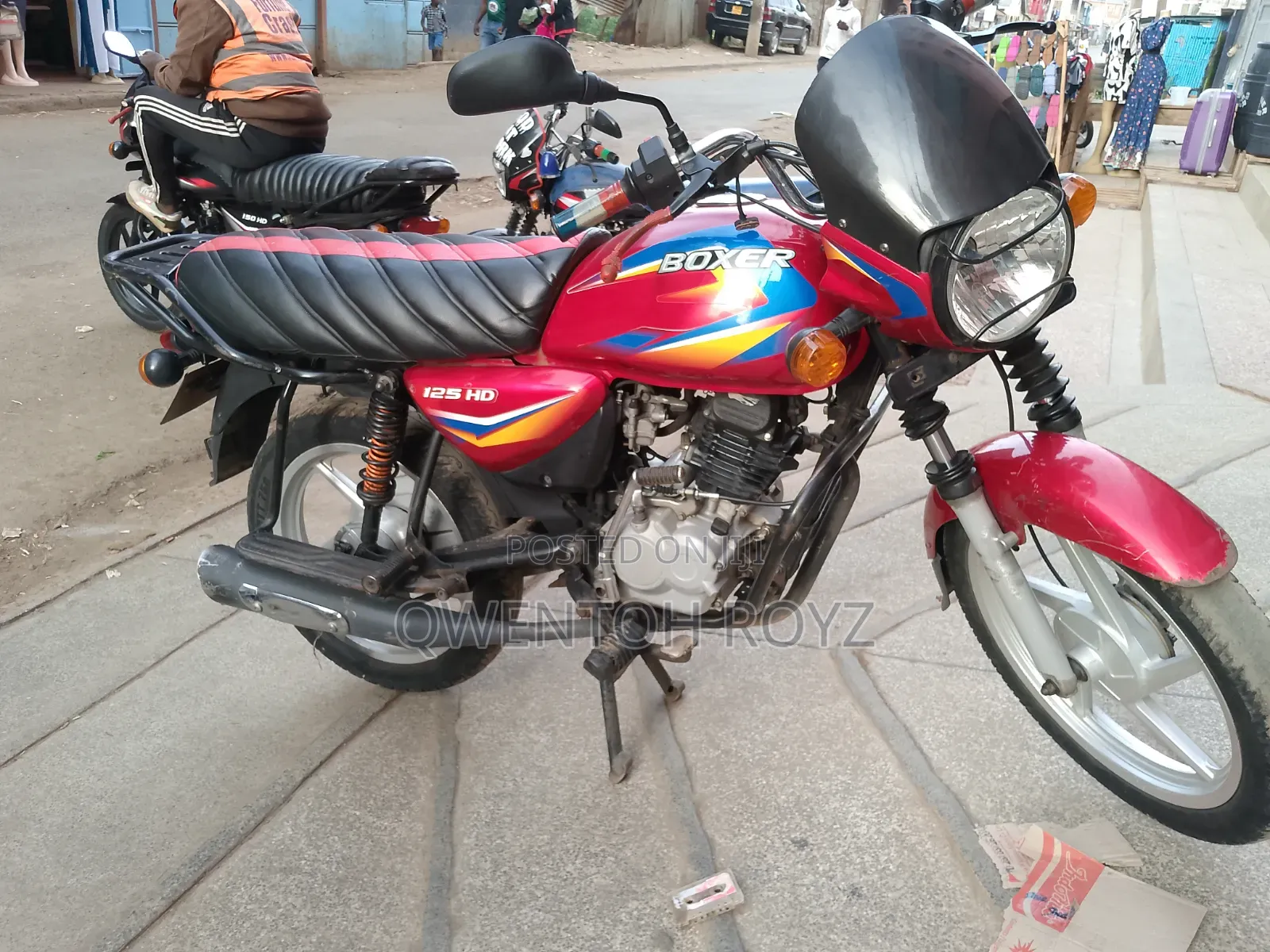 Bajaj Boxer 125 2025 Red
