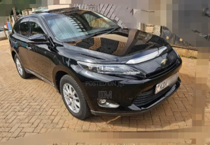 Toyota Harrier for Hire