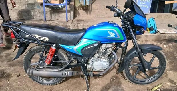 Honda CB 2025 Blue - thumbnail 2