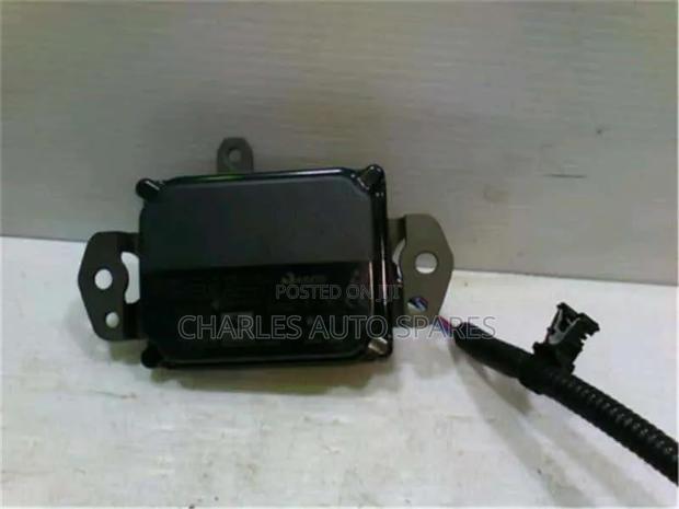 Harrier 2016-2020 Grill Radar Sensor