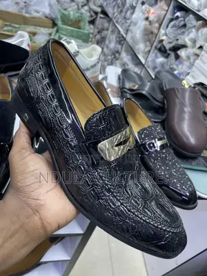 Designer Wetlook John Foster / Caesar Paciotti Shoes