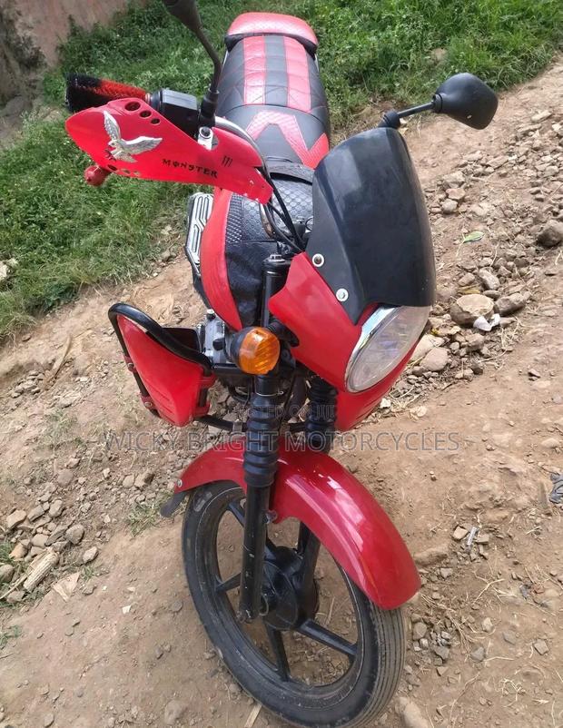 Bajaj Boxer 150 UG 2022 Red - thumbnail 2