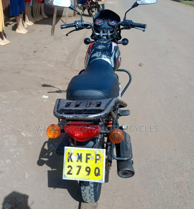 Bajaj Boxer 150 UG 2023 Black - thumbnail 3