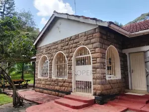 4bdrm Bungalow in Ngong CBD for rent