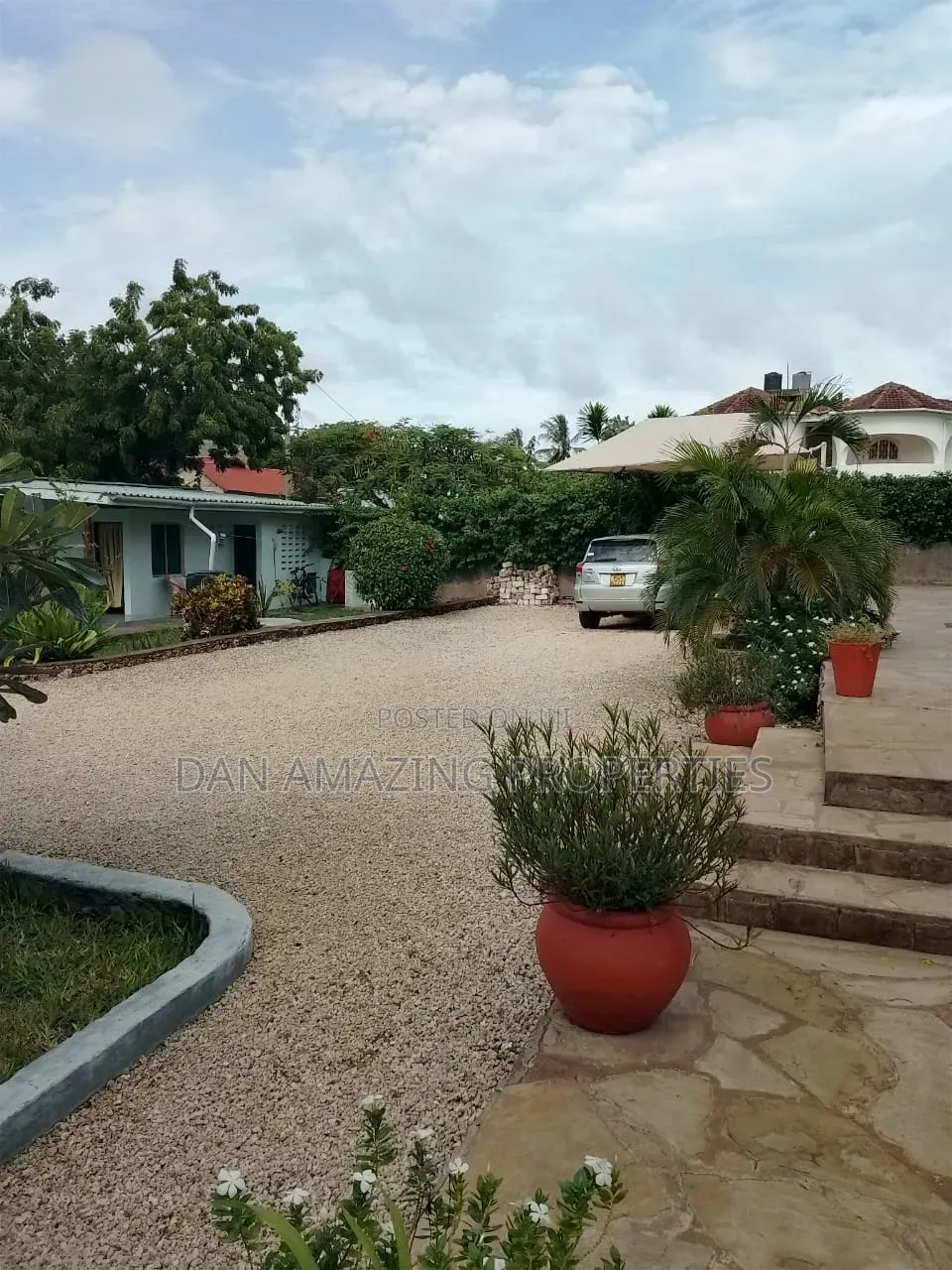 Furnished 3bdrm Villa in Diani On 1/4 Acre for sale