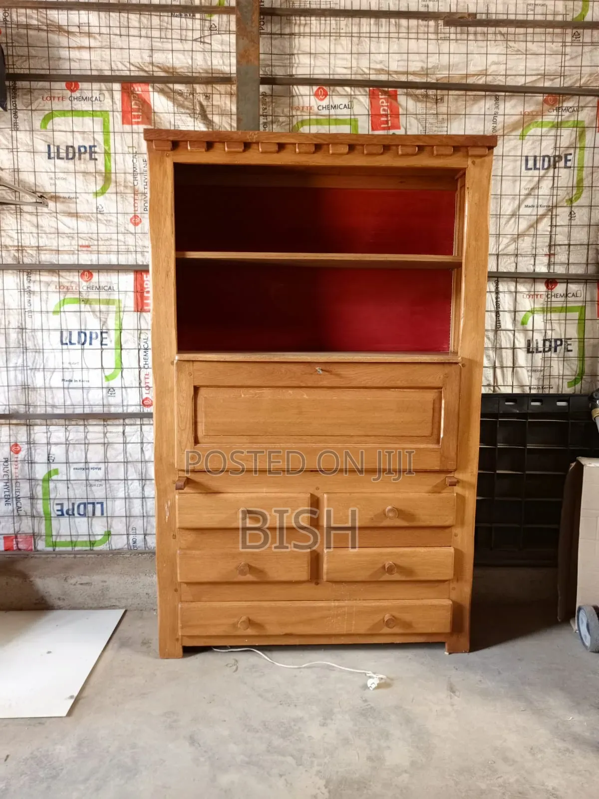 Bookshelf, Study Table and Drawers All in One