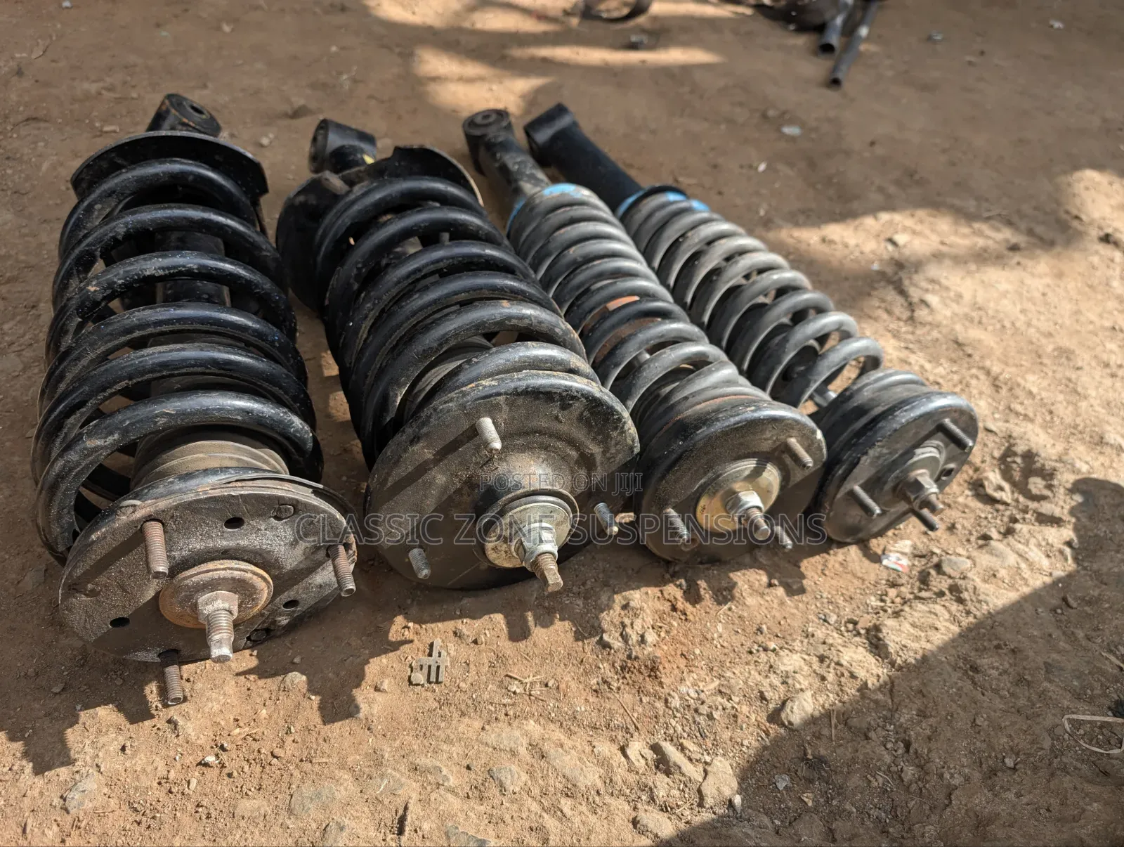 Land Rover Discovery 3 Shocks.