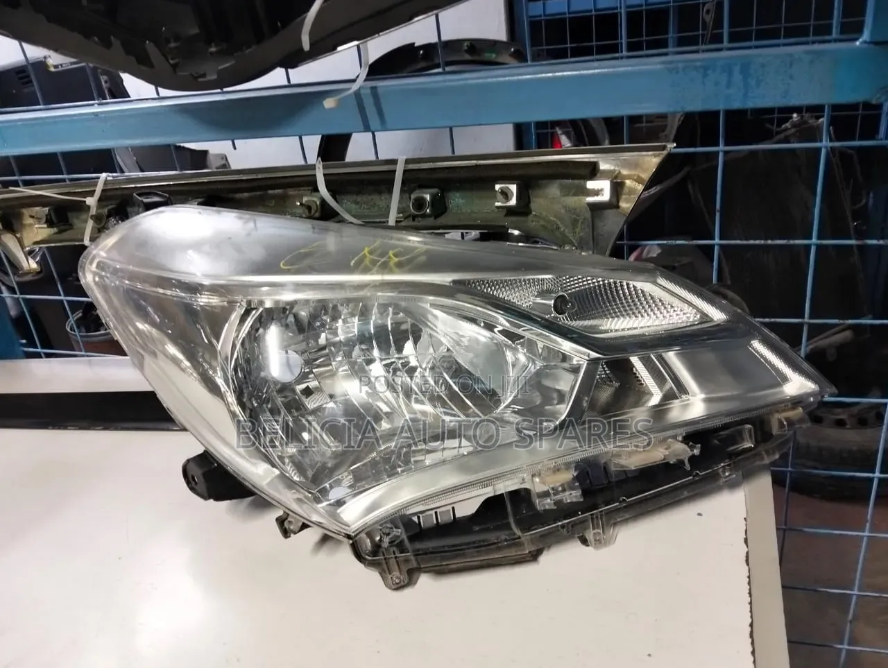 Toyota Vitz 2018 Part No.301