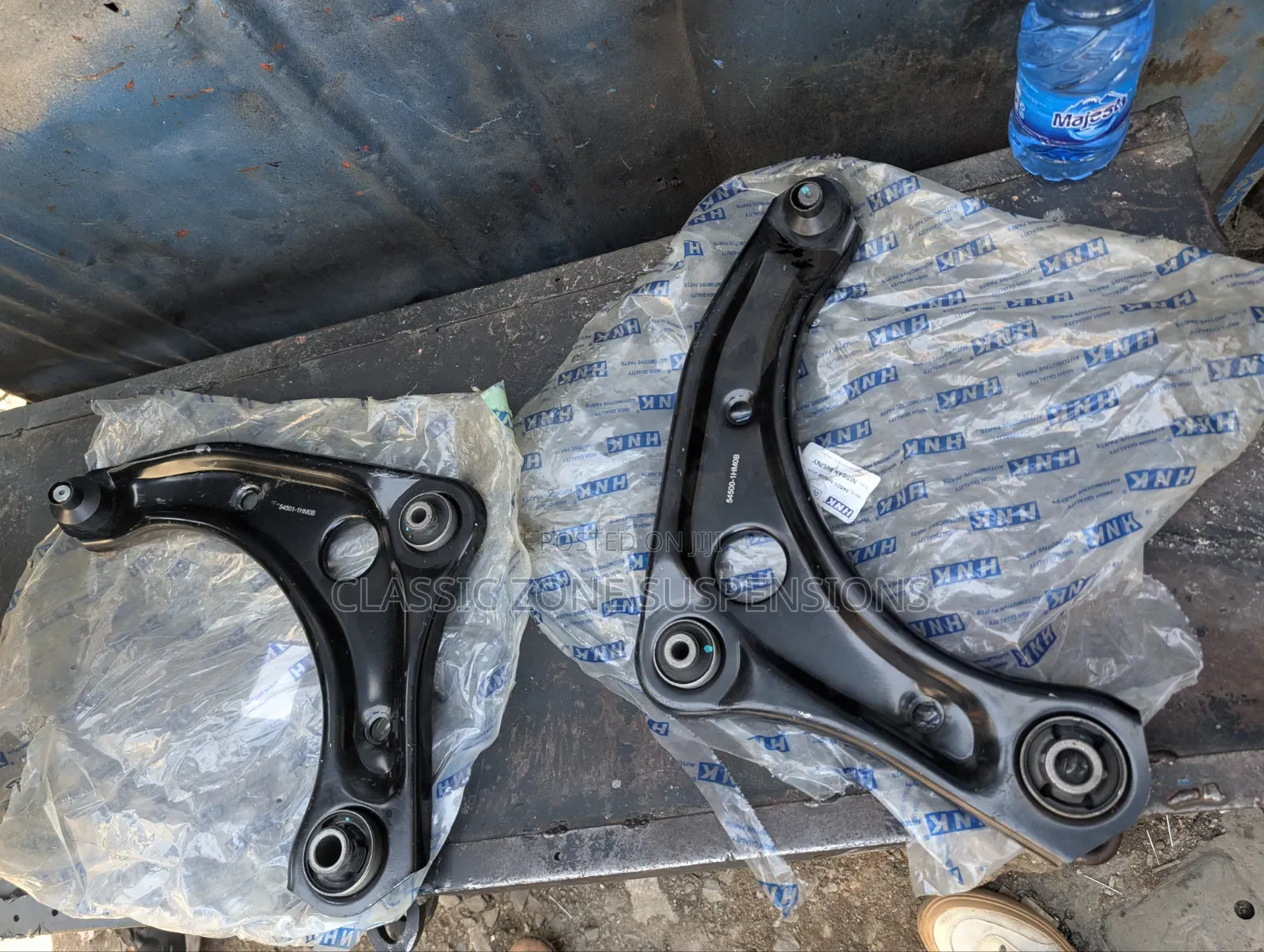 Nissan Note Control Arms.
