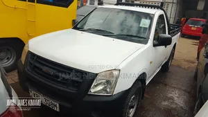Isuzu D-MAX 2010 White