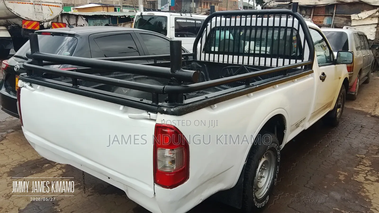 Isuzu D-MAX 2010 White