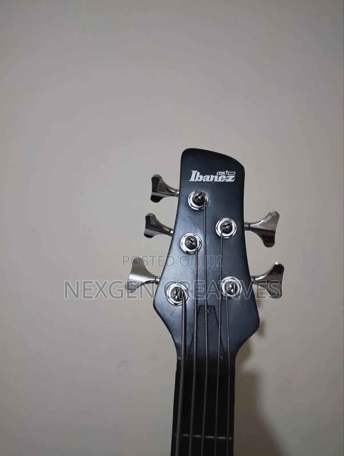 Active Passive Ibanez Gio 5 String Bass Guitar