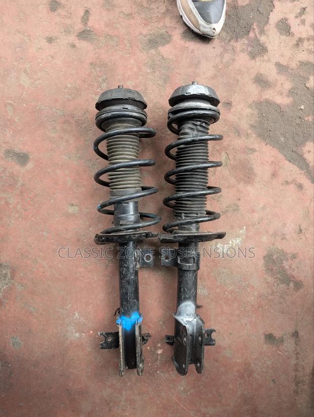 Suzuki Swift Shocks. - thumbnail 2
