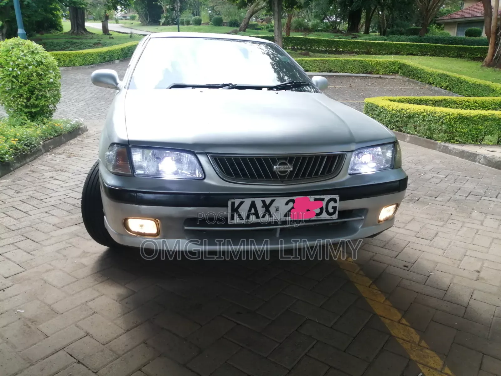 Nissan Sunny 1999 Silver