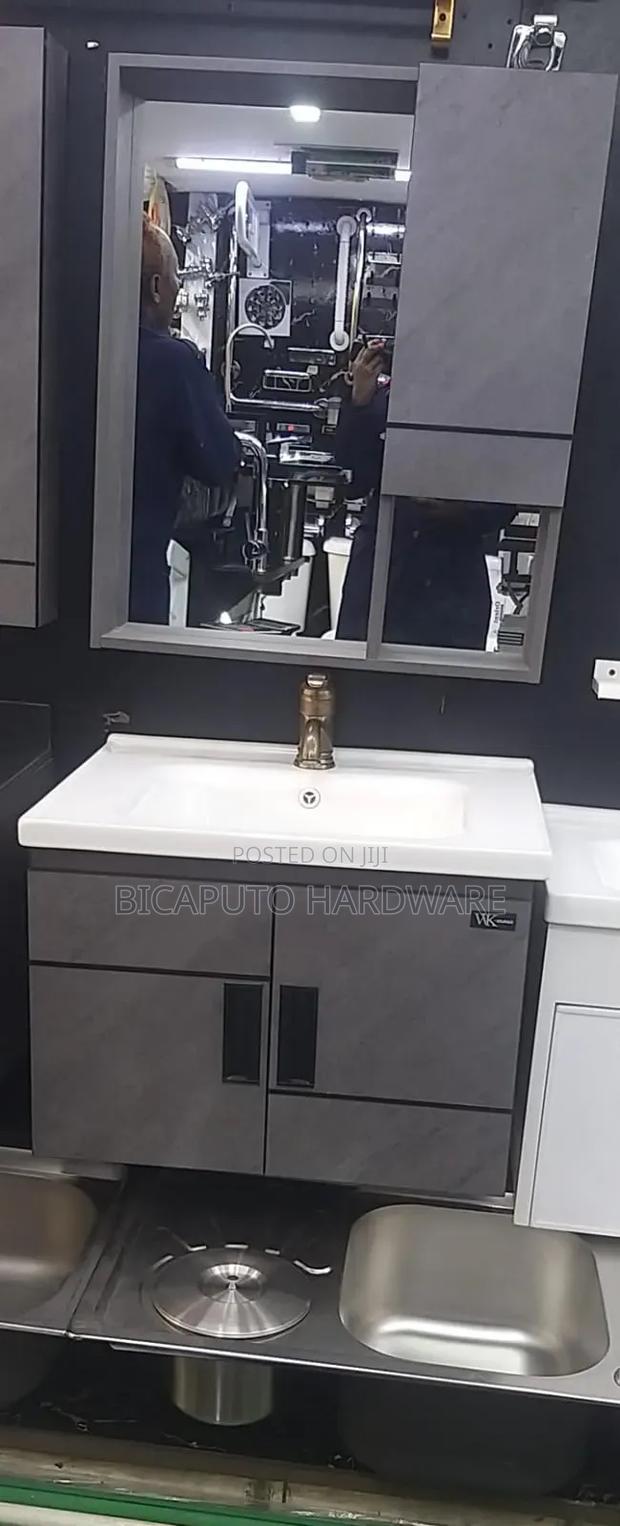 Vanity Cabinet 60 Cm