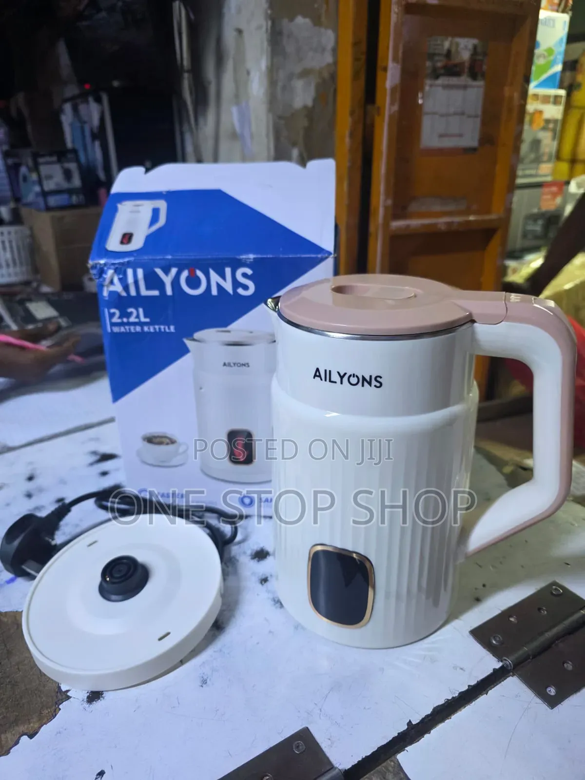 2.2litres Ailyons Cordless Water Heater Kettle/Jug