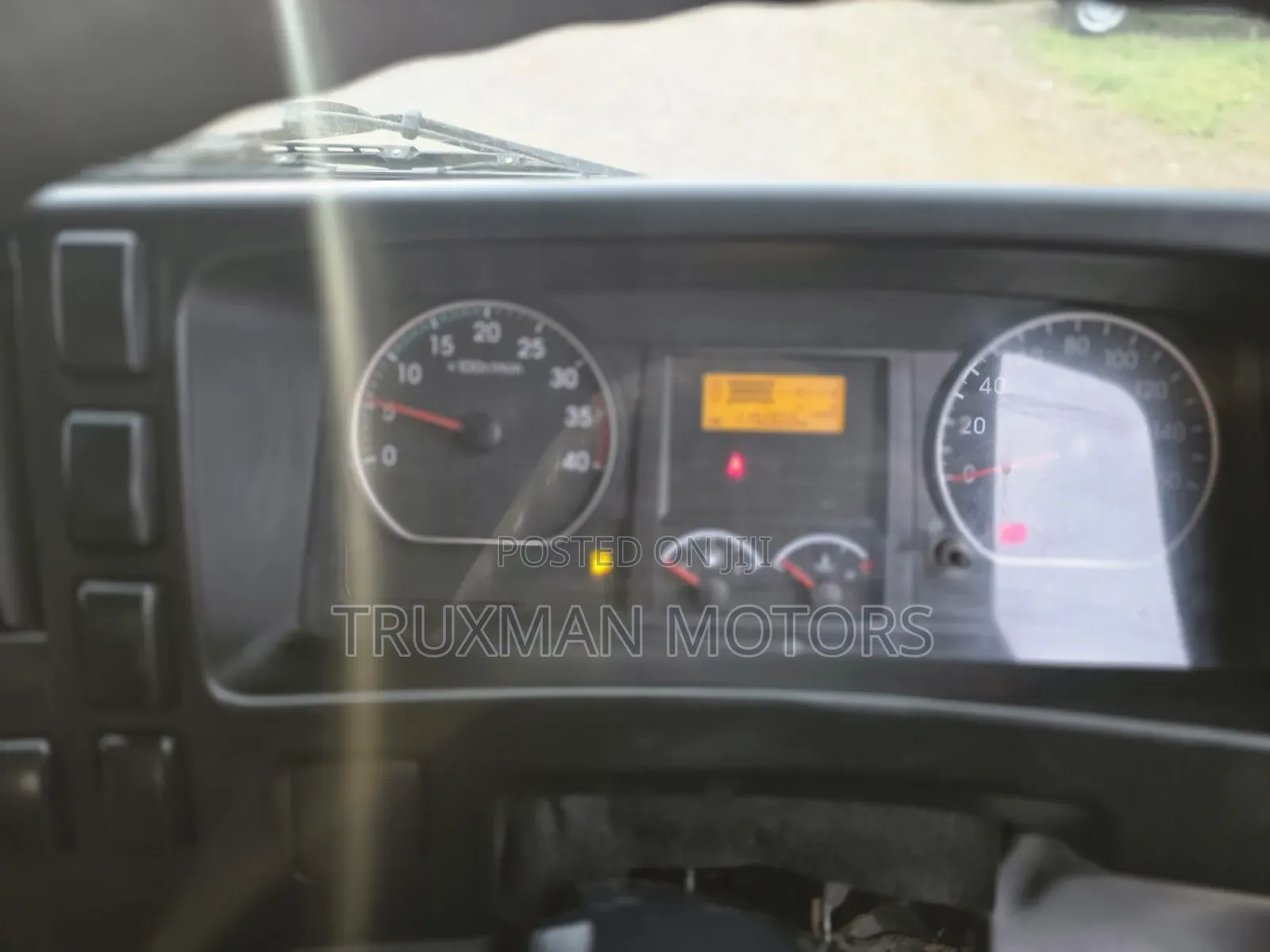 Isuzu FTR H/Sided 2021 White
