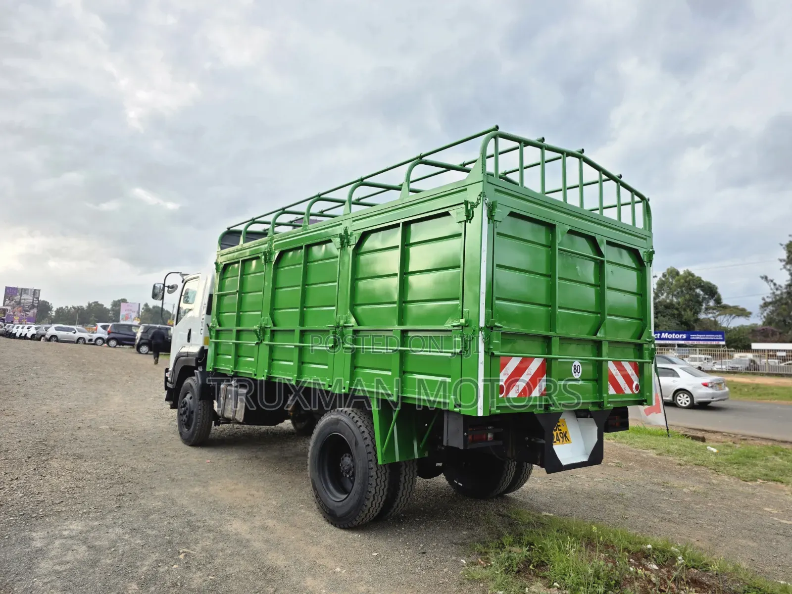 Isuzu FTR H/Sided 2021 White