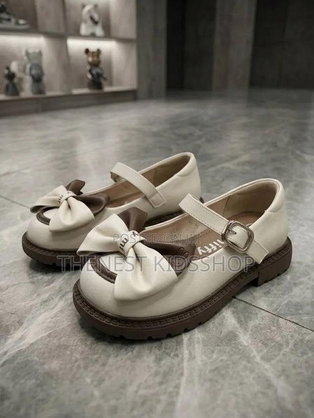 Dolly Shoes for Girls