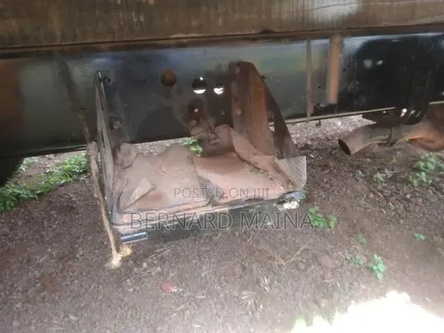 Isuzu FTR Shell
