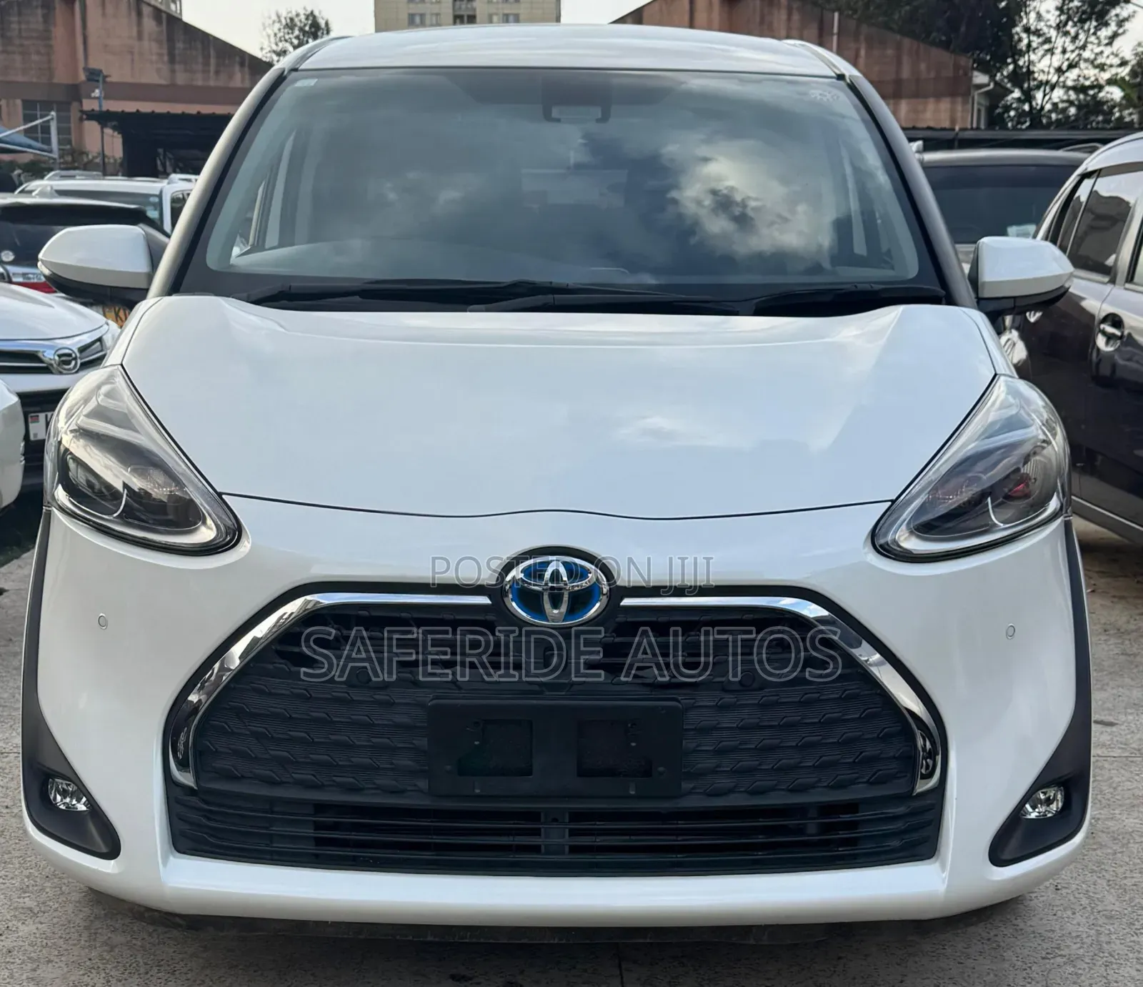 Toyota Sienta 2020 Pearl