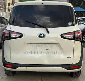 Toyota Sienta 2020 Pearl