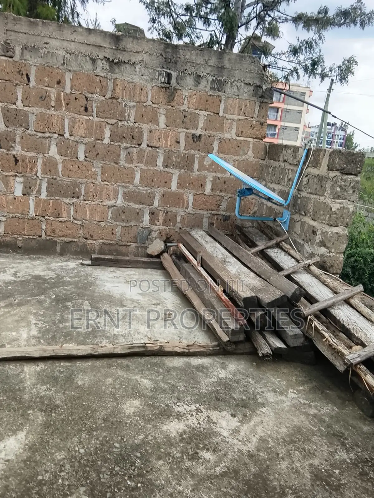 Prime 50x100 With Existing Units