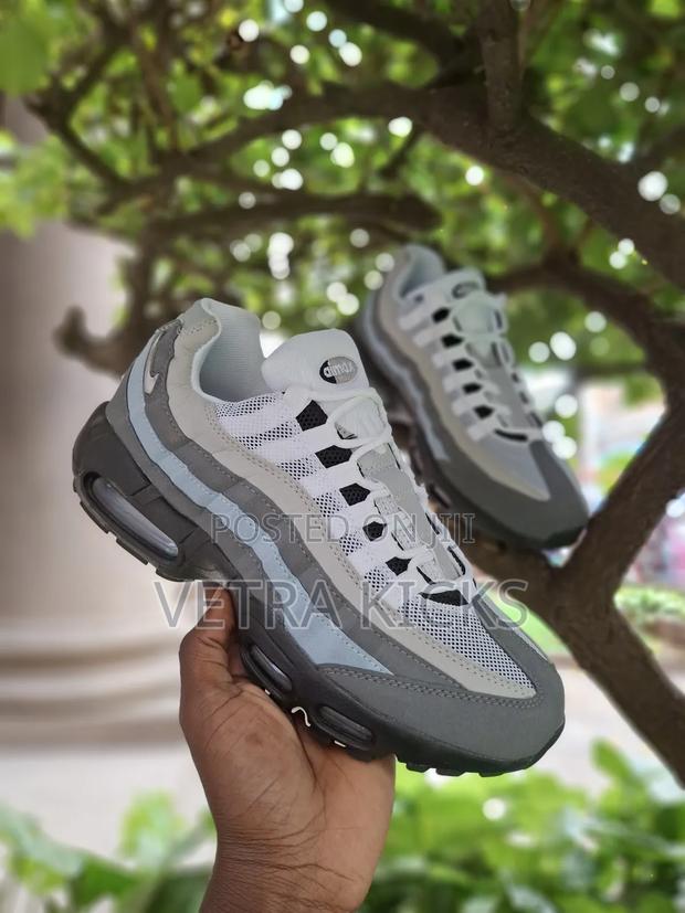 Nike Air Max 95 Multicolor | Fashion Street Sneakers