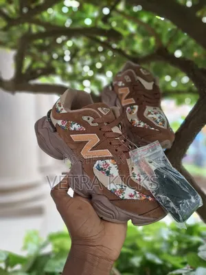 Air Max 9060 Floral | Trendy Lifestyle Sneakers