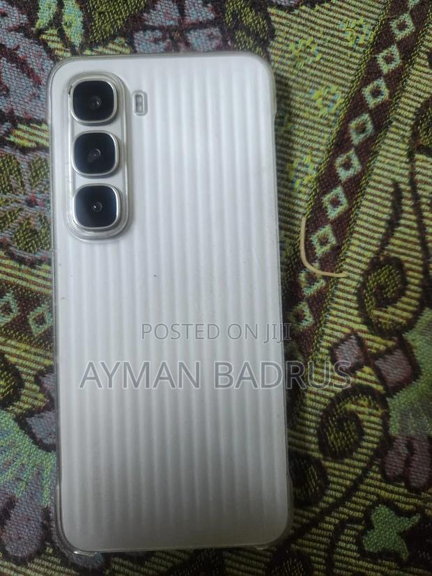 Infinix Hot 60i 128 GB White - thumbnail 3