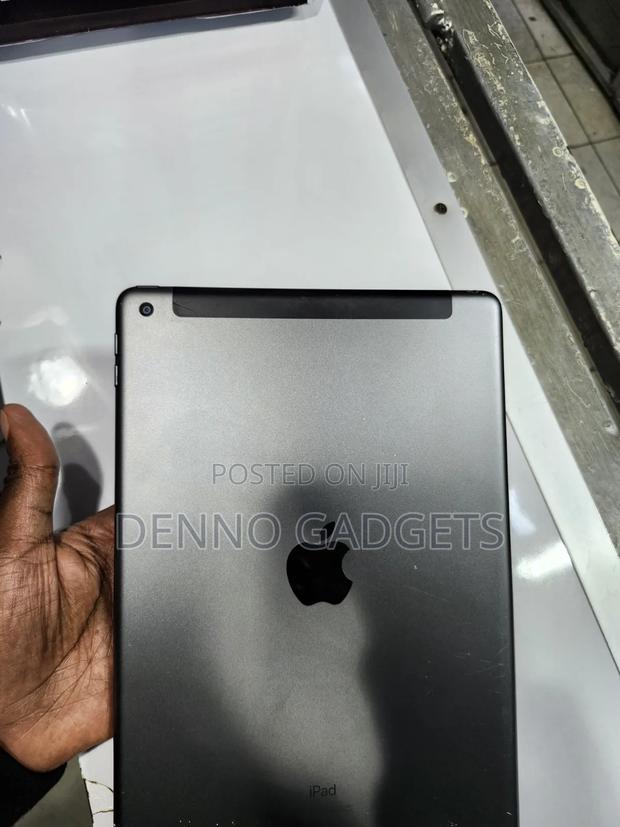 Apple iPad 10.2 (2019) 64 GB Gray - thumbnail 6