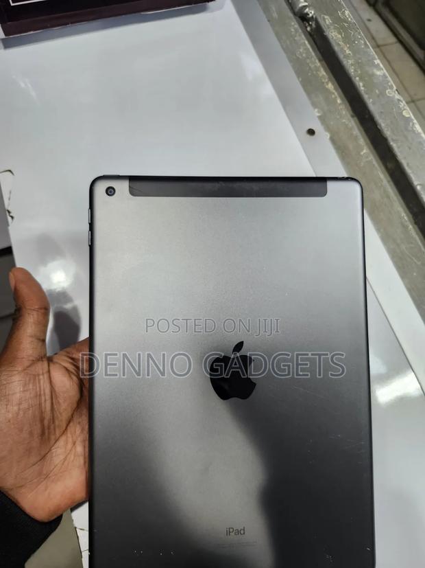 Apple iPad 10.2 (2019) 64 GB Gray - thumbnail 7