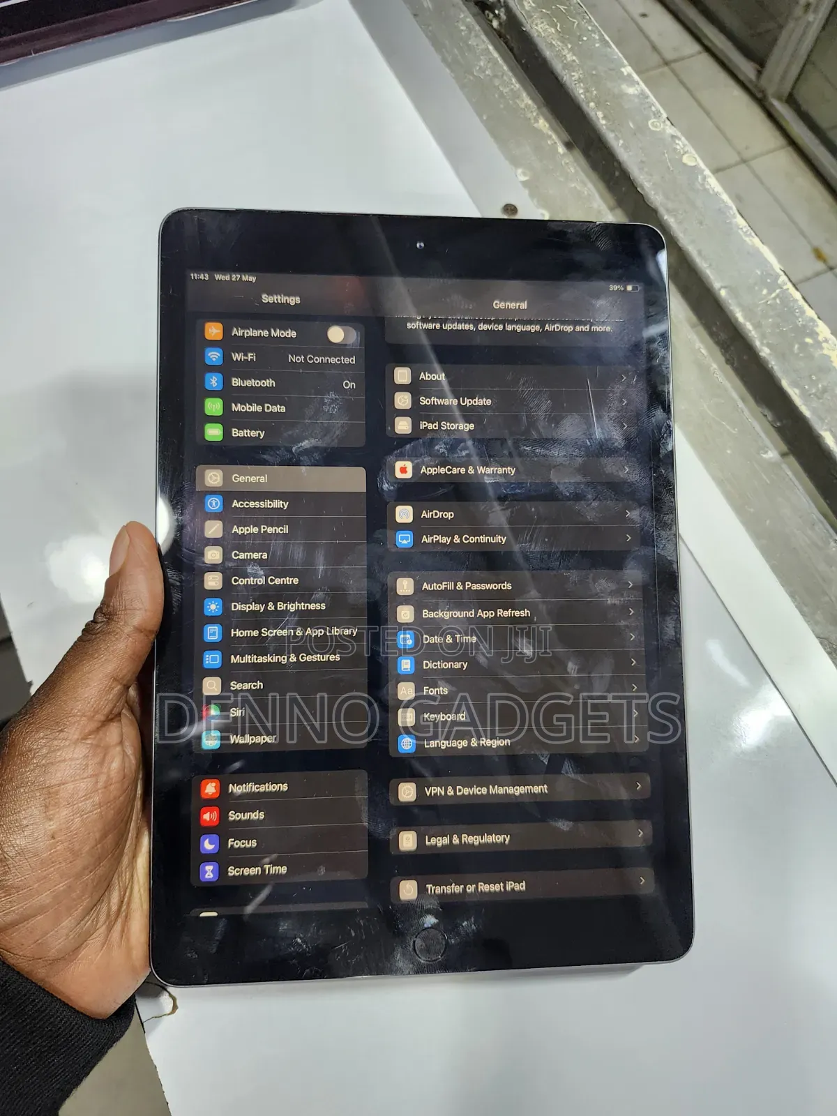 Apple iPad 10.2 (2019) 32 GB Gray