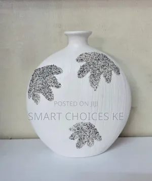 Minimalist Nordic Boho Ceramic Vase for Table Decoration