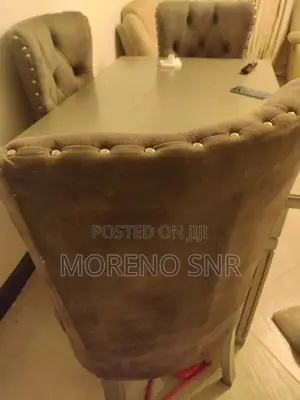 4 Seater Dinning Set