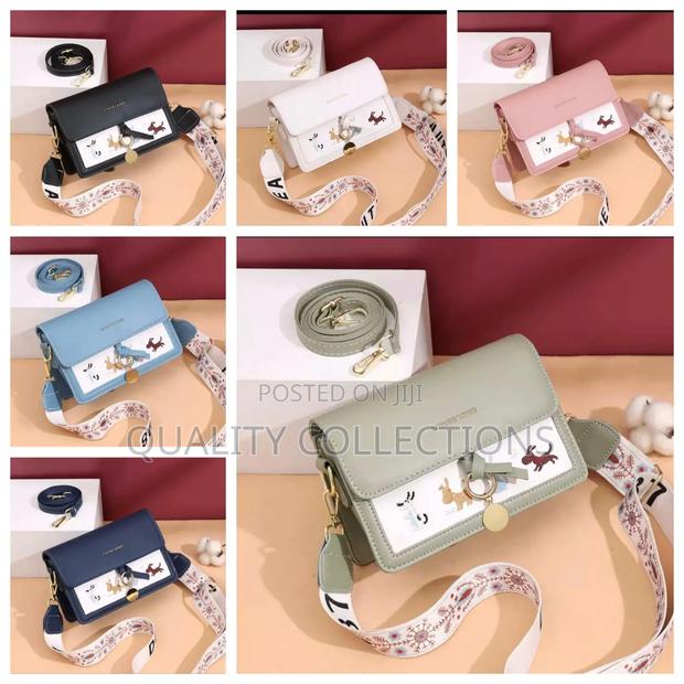 Fancy Shoulder Bag - thumbnail 2