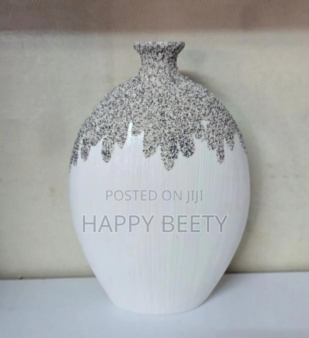 Minimalist Nordic Boho Ceramic Vase for Table Decoration - thumbnail 5