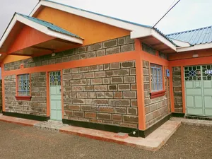 3bdrm House in Pipeline, Nakuru Town East for sale