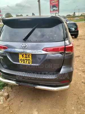 Toyota Fortuner 2014 Silver